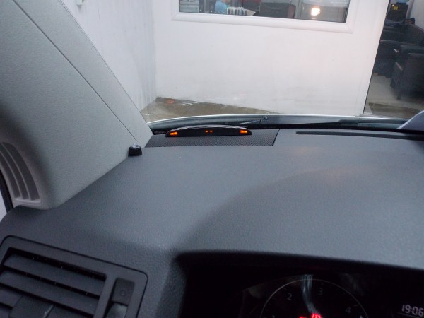 Установка заднего парктроника на Volkswagen Transporter