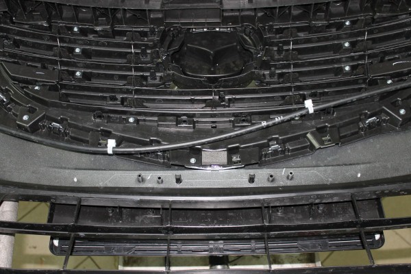 Установка защитной сетки радиатора на Mazda CX5