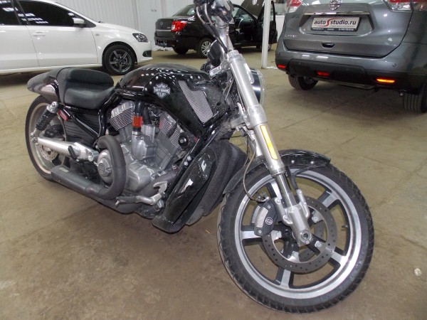 Установка сигнализации с автозапуском на Harley Davidson V-Rod Muscle