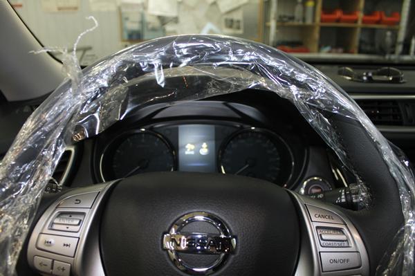 Установка защитной сетки радиатора на Nissan X Trail