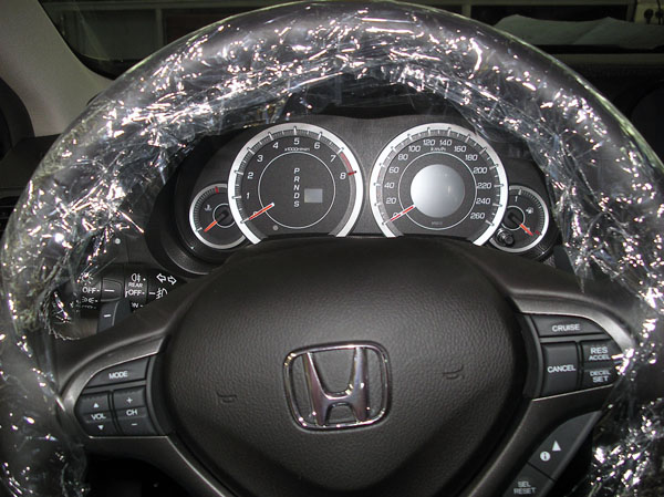 Установка противоугонного оборудования и тонирование стекол Honda Accord