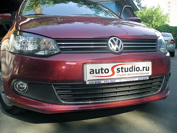 Установка защитной сетки радиатора на Volkswagen PoloSedan
