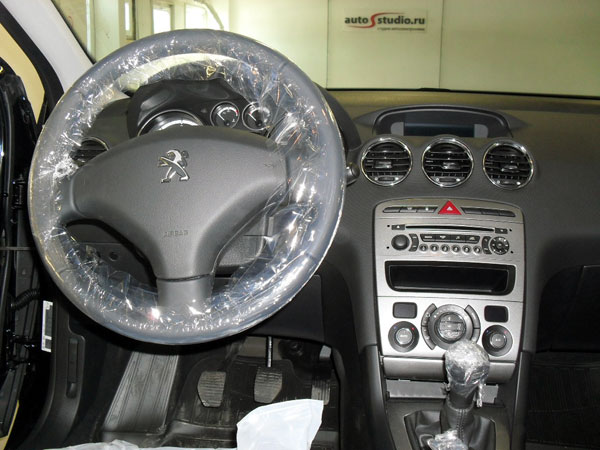 Установка сигнализации на Peugeot 408