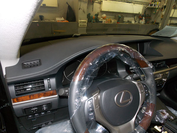 Установка охранного комплекса на Lexus ES 350