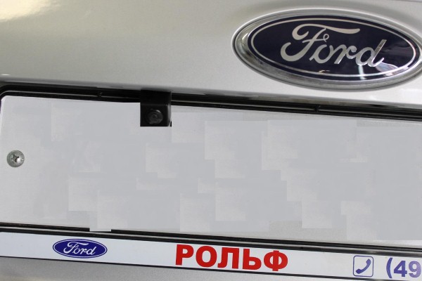 Установка головного устройства и камер переднего и заднего обзора на Ford Kuga
