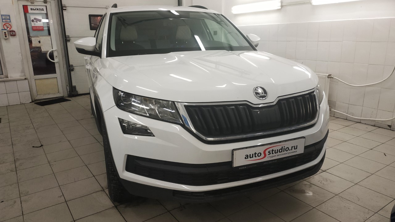 Установка электропривода пятой двери на Skoda Kodiaq | AutoStudio.ru